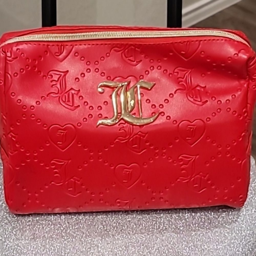 Juicy Couture JC Heart Logo Faux Leather Cosmetic Bag - Picture 3 of 6